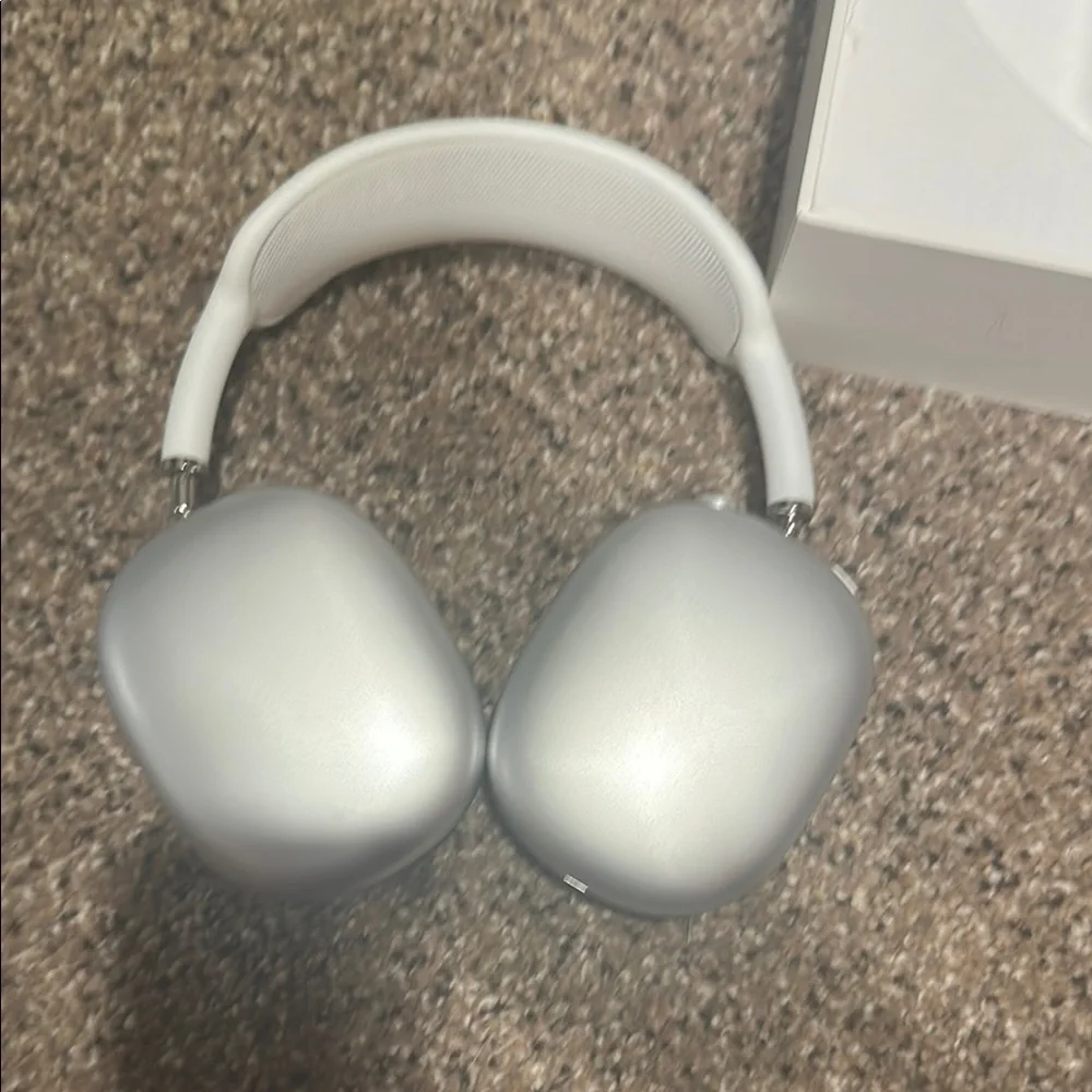 Apple AirPods Max - Silver